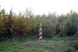Polski s�up graniczny nr 1123