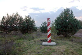 Polski s�up graniczny nr 1083