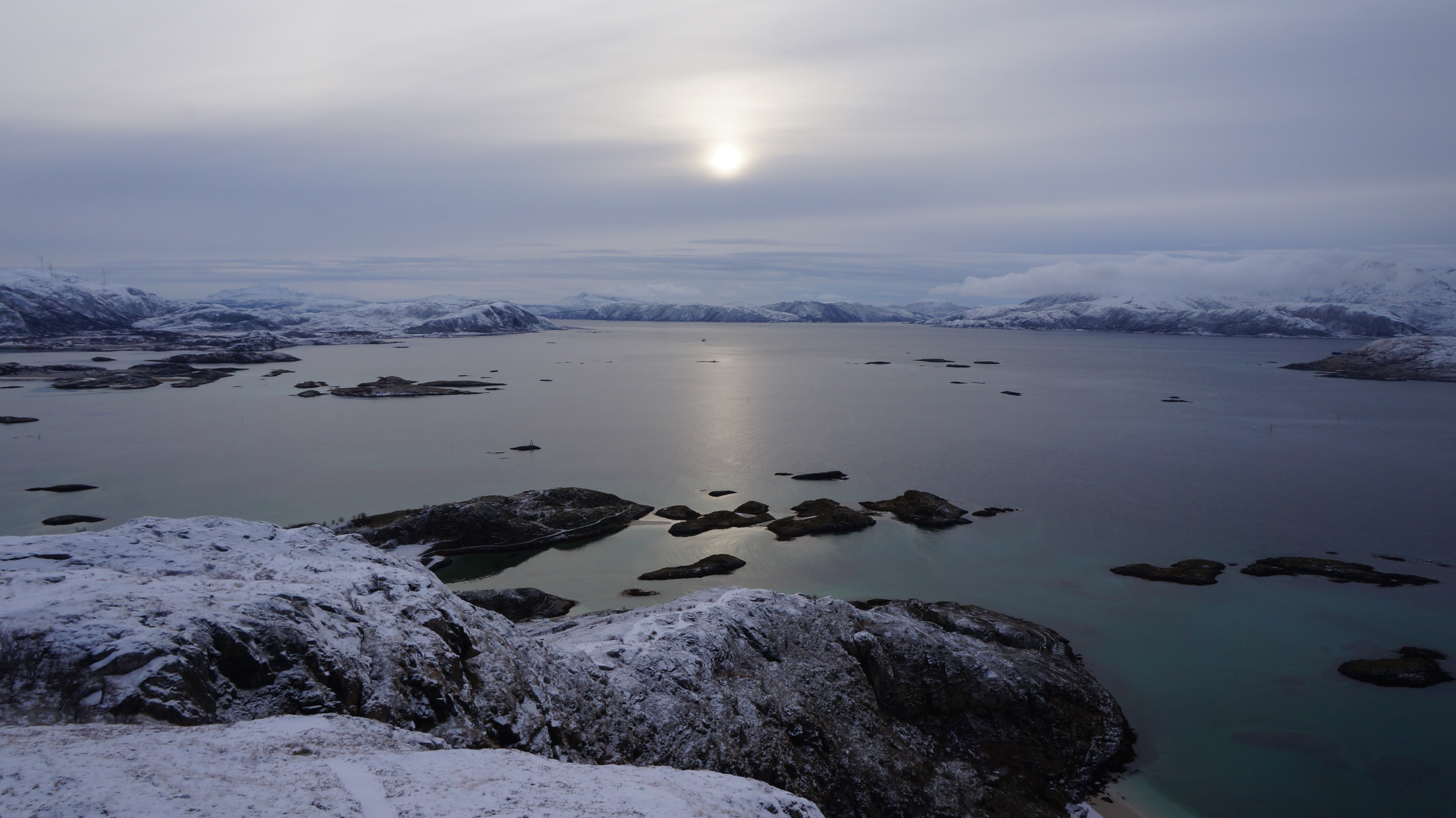 View from Hillesoya