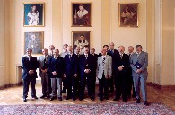 Laureaci na ceremonii wr�czenia subsydi�w, 14 czerwca 2003