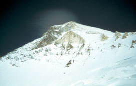 Chan Tengri widziany z
obozu II