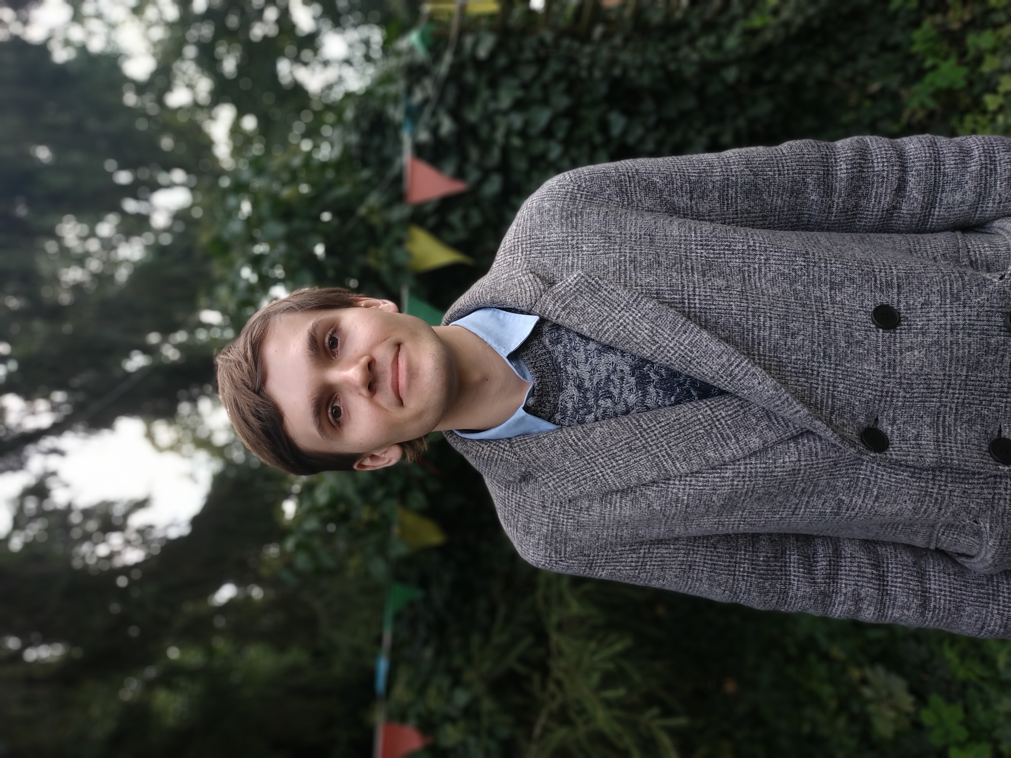 Dr. Tomasz Skóra
